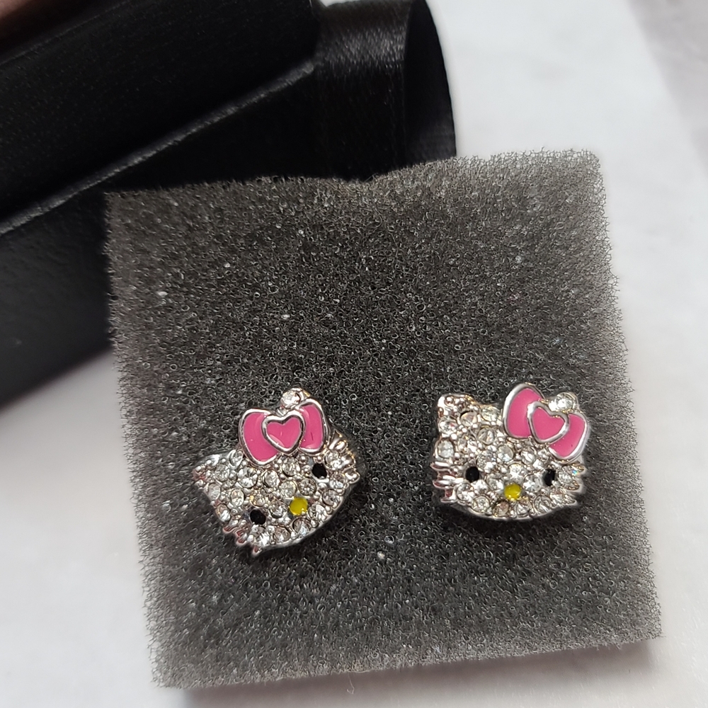 Hello Kitty Sparkle Stud Earrings